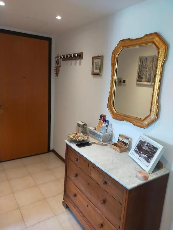 Appartamento Riviera Trilocale Wifi E Parcheggio Privato Ventimiglia